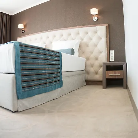 Cherno 4* Varna